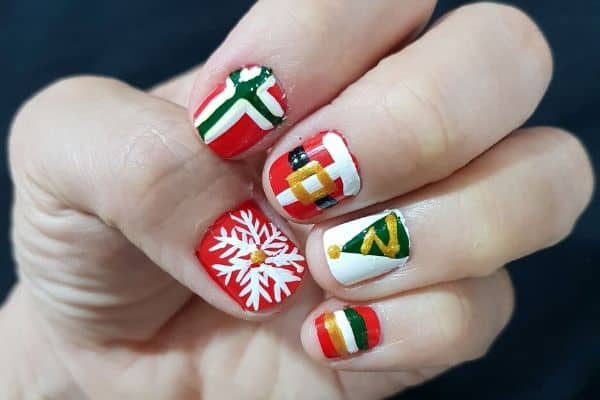 66 Mẫu Nail Giáng Sinh Nổi Bật 37