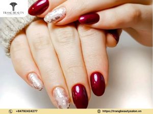 Mẫu nail đẹp đơn giản màu đỏ