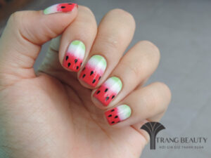 Mẫu nail dưa hấu ngọt ngào cho mùa hè tươi mát